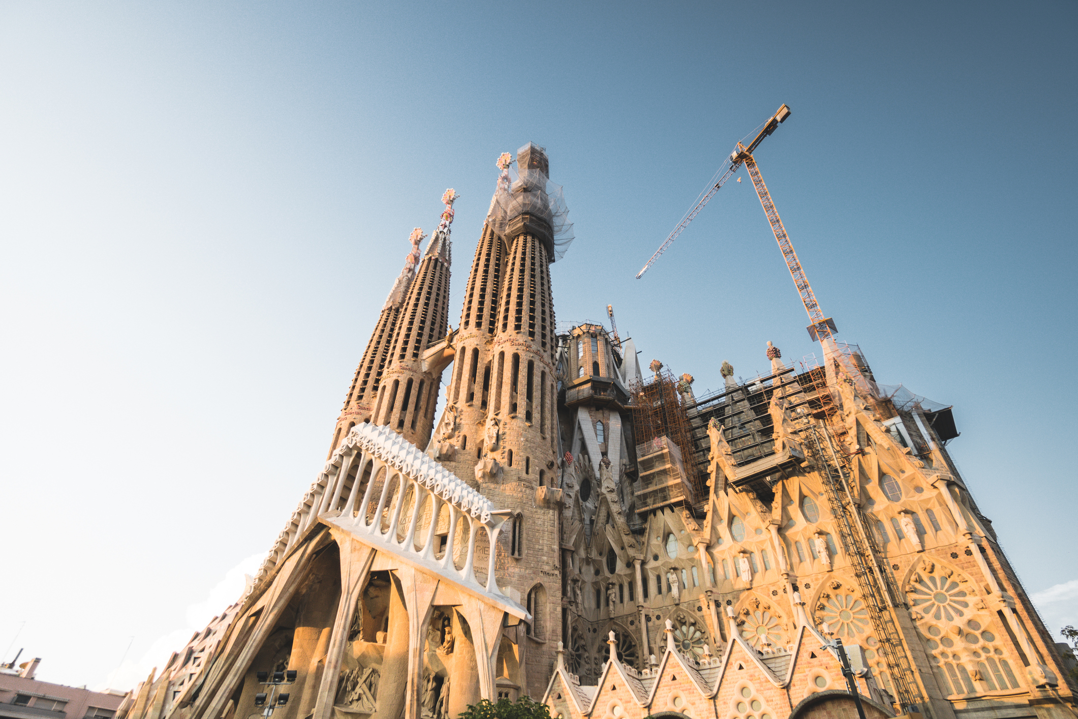 La larga duración de las obras de la Sagrada Familia de Barcelona y su fecha de finalización